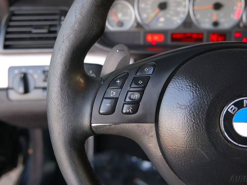 Used 2004 BMW M3 Convertible image 17