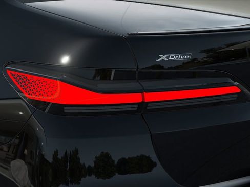 New 2026 BMW 760i xDrive w/ Executive Package image 8