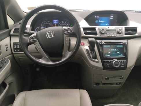 Used 2017 Honda Odyssey Touring Elite image 22