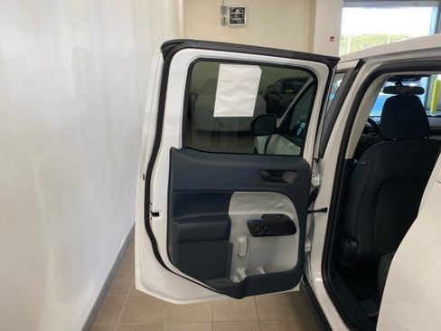 New 2025 Ford Maverick XLT FWD image 8