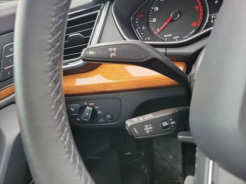 Certified 2023 Audi Q5 2.0T Premium w/ Convenience Package AWD/4WD image 19