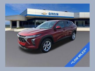 Used 2024 Chevrolet Trax LS w/ LS Convenience Package video 1