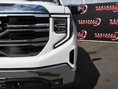 Used 2024 GMC Sierra 1500 SLT image 11