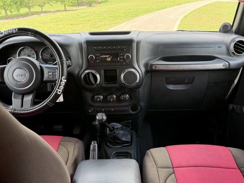 Used 2013 Jeep Wrangler Sport w/ Trailer Tow Group AWD/4WD image 21