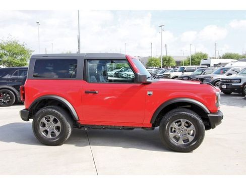 Used 2023 Ford Bronco Big Bend image 5