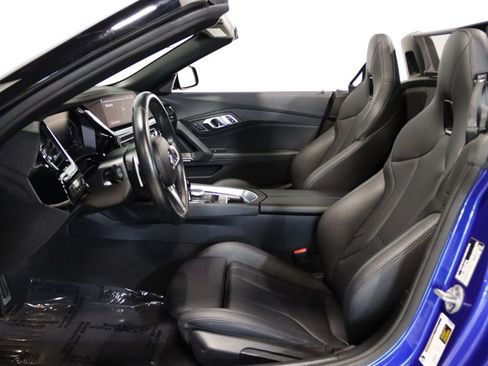 Used 2026 BMW Z4 sDrive30i RWD image 41