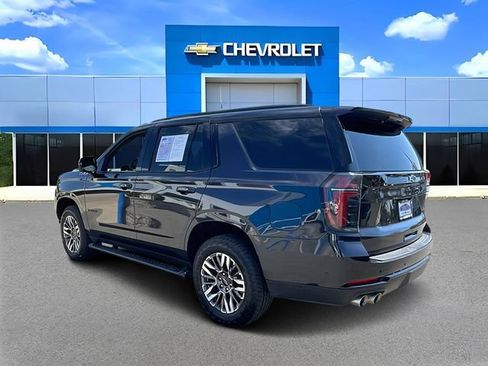 Used 2025 Chevrolet Tahoe Z71 AWD/4WD image 5