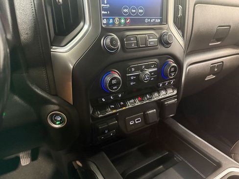 Used 2021 Chevrolet Silverado 1500 LTZ image 79