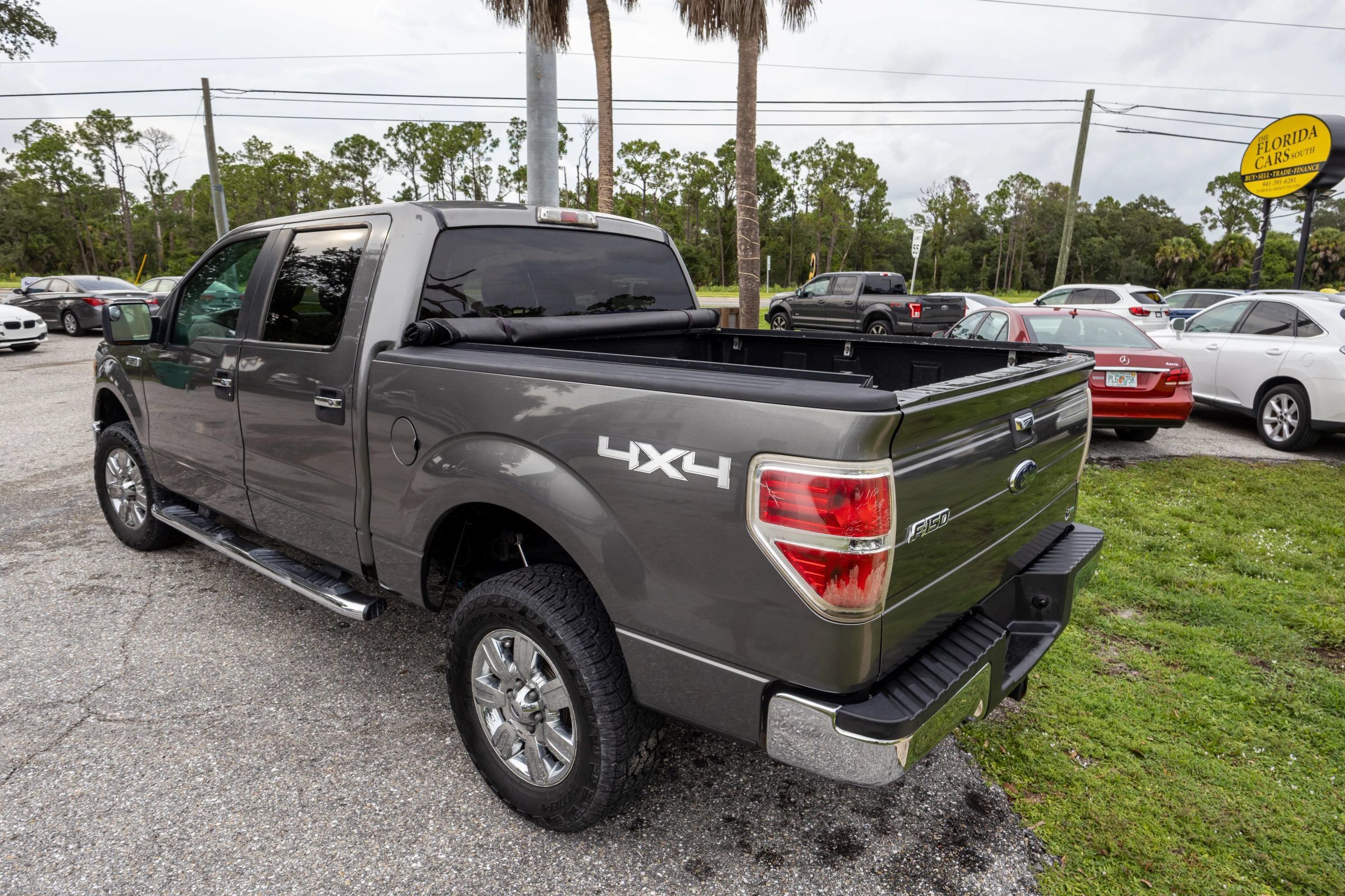 Used 2010 Ford F150 Platinum AWD/4WD image 4