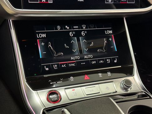 Used 2025 Audi RS 6 performance AWD/4WD image 21