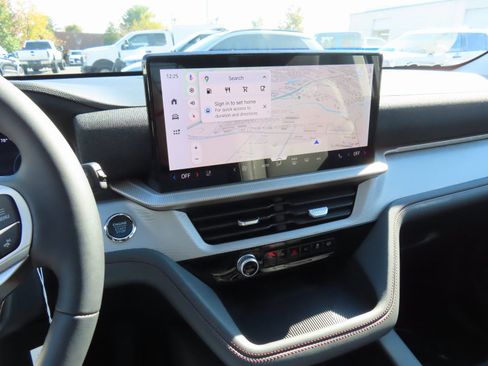 New 2026 Ford Explorer Active w/ Active Comfort Package image 10