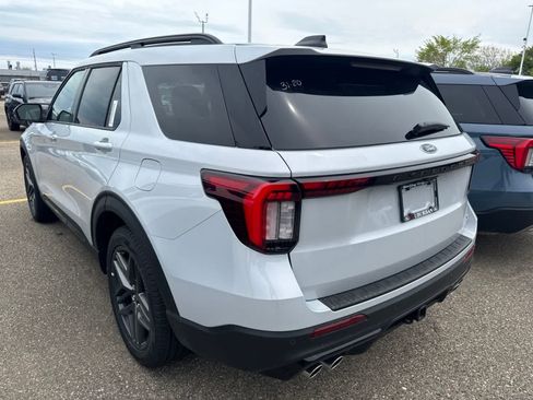 New 2026 Ford Explorer ST w/ Sun And Sound Package AWD/4WD image 21