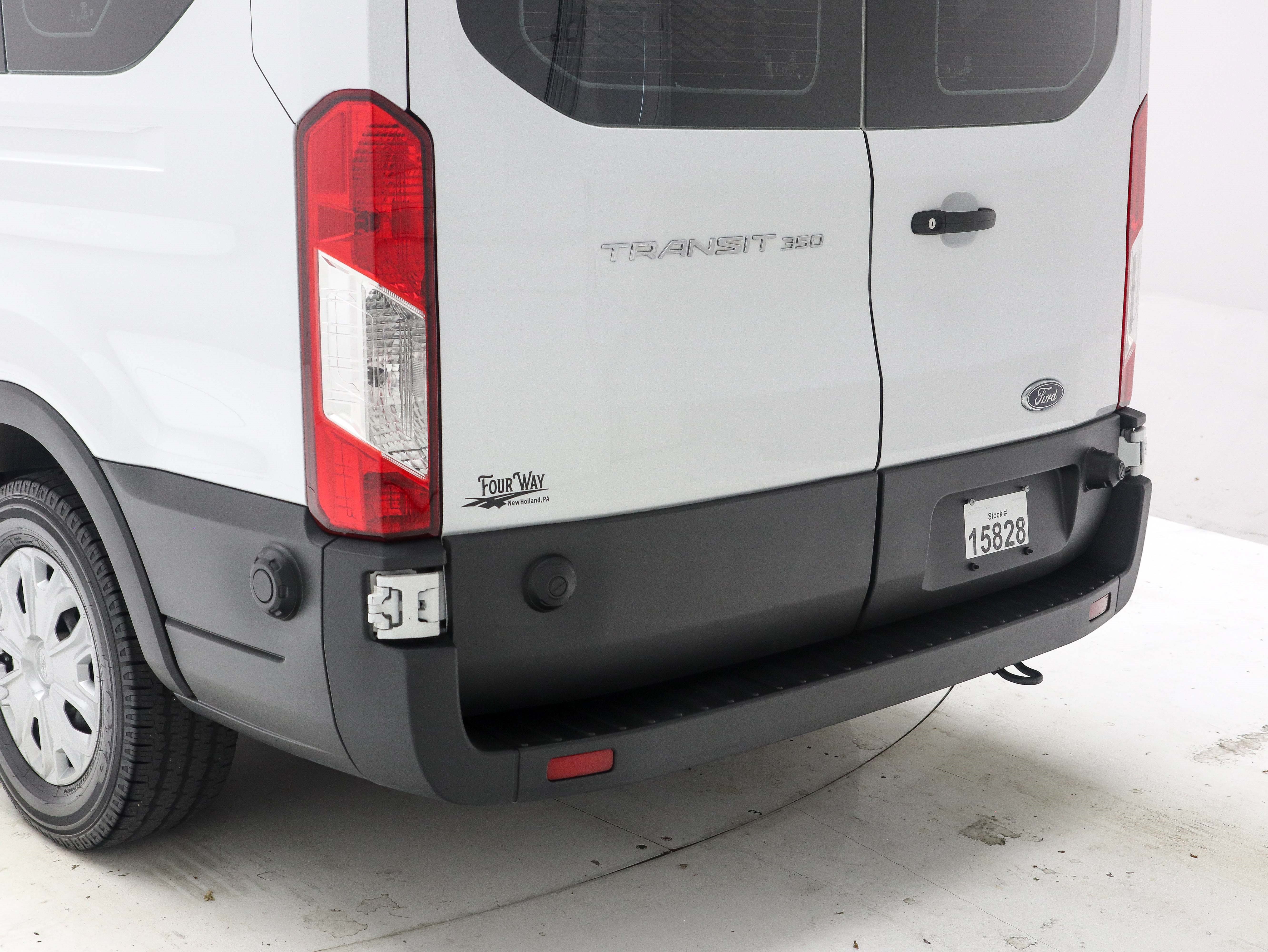 Used 2023 Ford Transit 350 XL RWD image 12