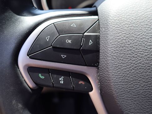 Used 2022 Jeep Grand Cherokee Limited w/ Tech Group RWD image 15