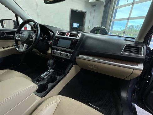 Used 2016 Subaru Outback 2.5i Limited AWD/4WD image 31