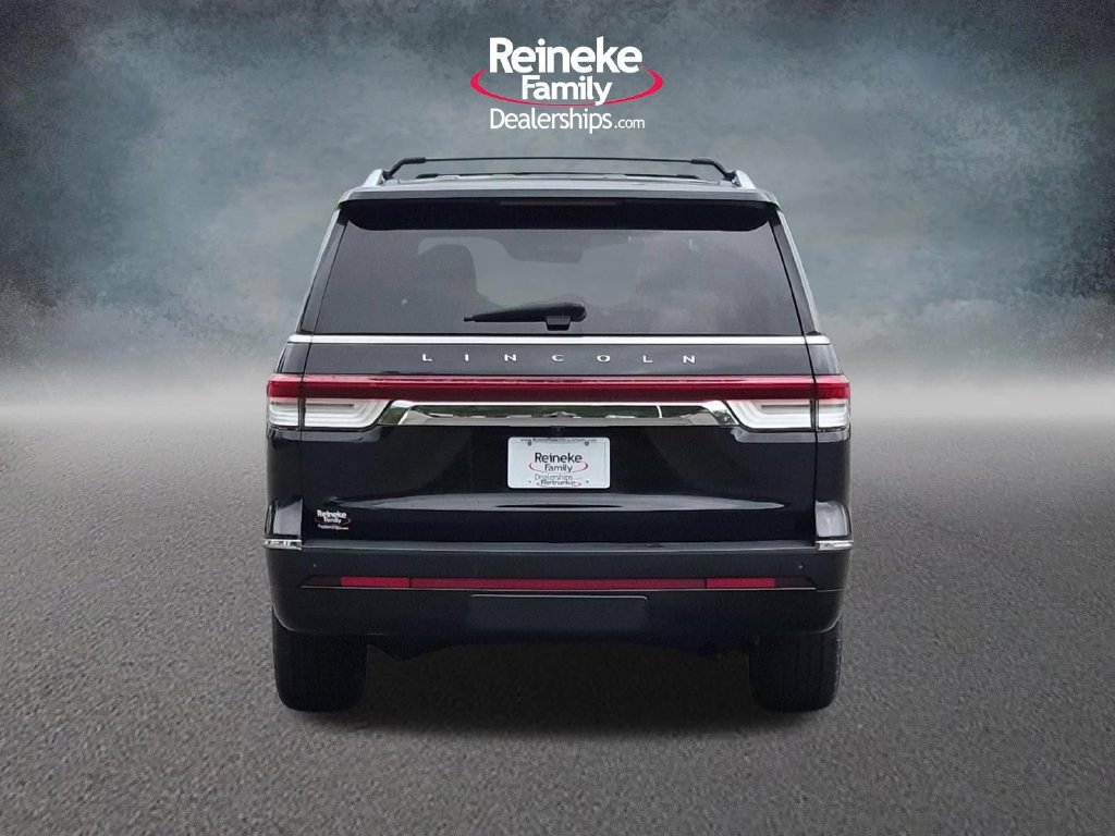 Used 2023 Lincoln Navigator L Reserve w/ Equipment Group 201A AWD/4WD image 7