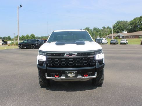 New 2026 Chevrolet Silverado 1500 ZR2 AWD/4WD image 3