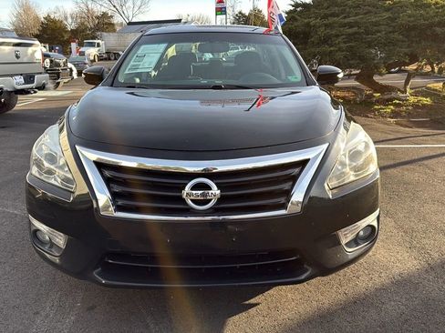 Used 2015 Nissan Altima 2.5 SL w/ Technology Package image 11
