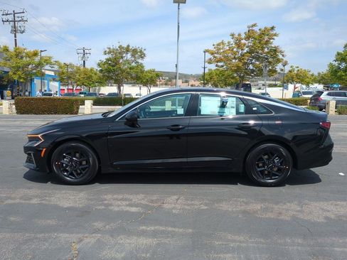 New 2025 Kia K5 LXS image 8