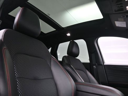 Used 2024 Ford Escape ST-Line w/ Tech Pack #1 image 20