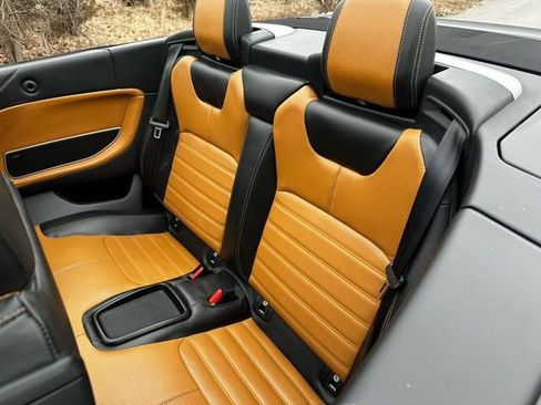 Used 2018 Land Rover Range Rover Evoque HSE Dynamic image 32