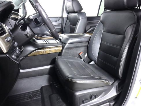 Used 2018 GMC Yukon XL Denali image 34