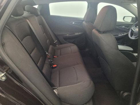 Used 2020 Chevrolet Malibu LS FWD image 19