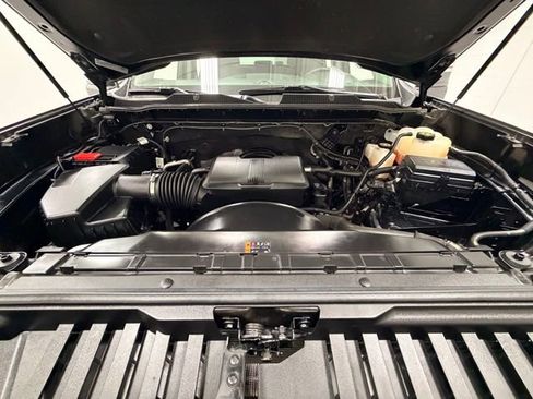 Certified 2024 Chevrolet Silverado 3500 W/T image 32