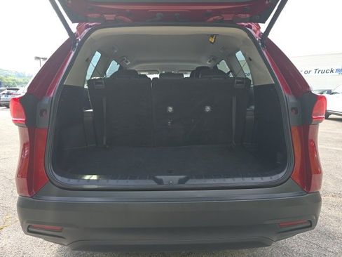 Used 2024 Toyota Grand Highlander XLE image 5