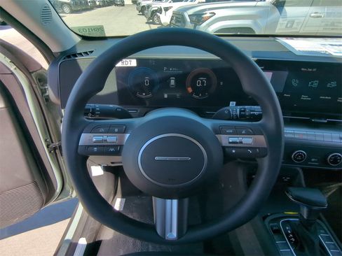 New 2026 Hyundai Kona SE image 21