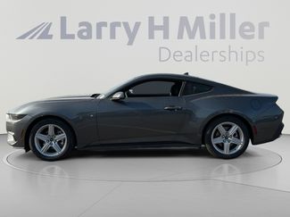 New 2026 Ford Mustang Coupe RWD video 2