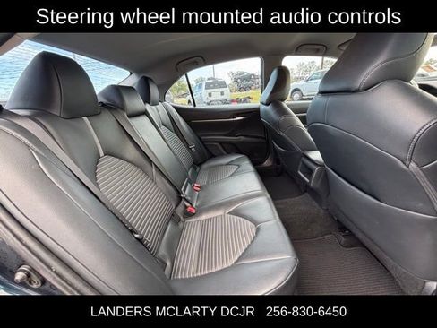 Used 2019 Toyota Camry SE image 13