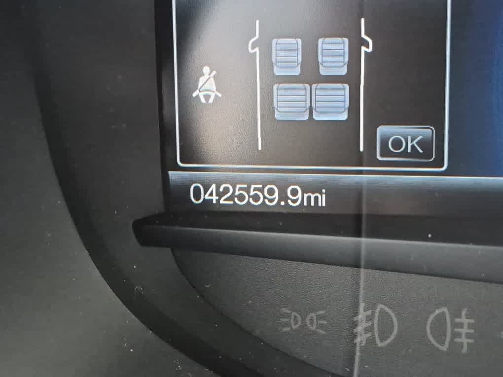 Used 2024 Ford Edge Titanium AWD/4WD image 16