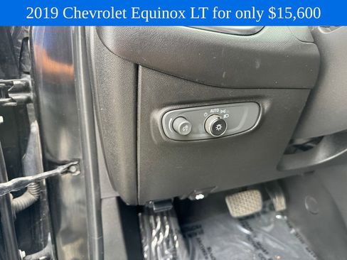 Used 2019 Chevrolet Equinox LT FWD image 19