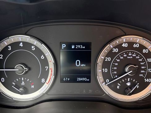 Used 2020 Hyundai Venue SEL w/ Convenience + Premium Package FWD image 28