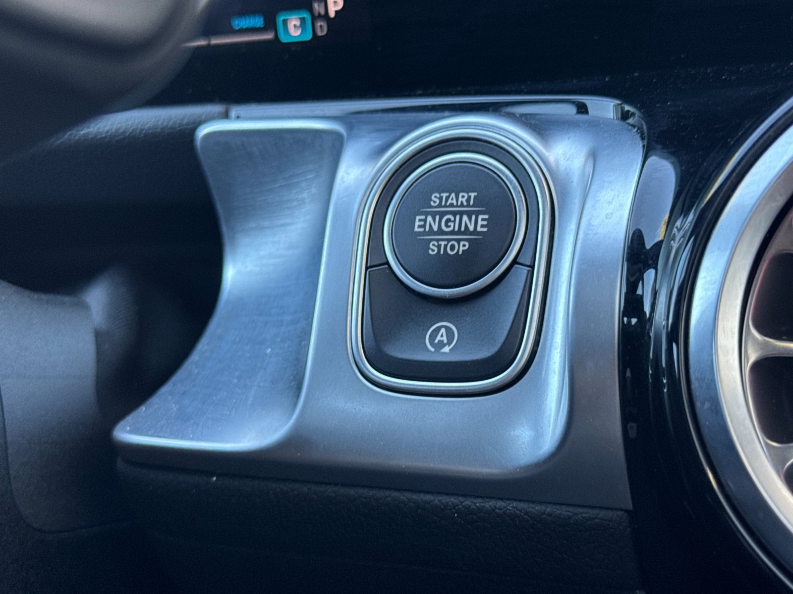 Certified 2026 Mercedes-Benz GLB 250 4MATIC image 22