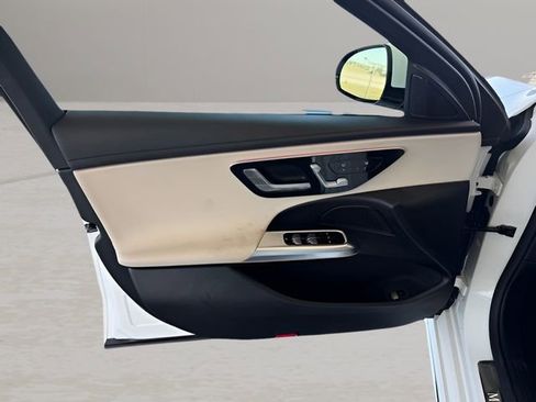 Used 2025 Mercedes-Benz E 350 Sedan image 13