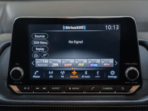 Used 2021 Nissan Rogue SV w/ Premium Package image 27