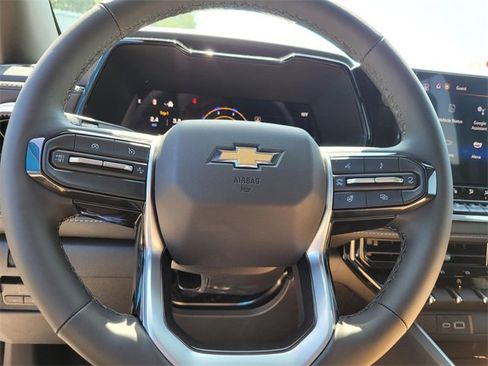 New 2025 Chevrolet Colorado LT w/ LT Convenience Package image 16