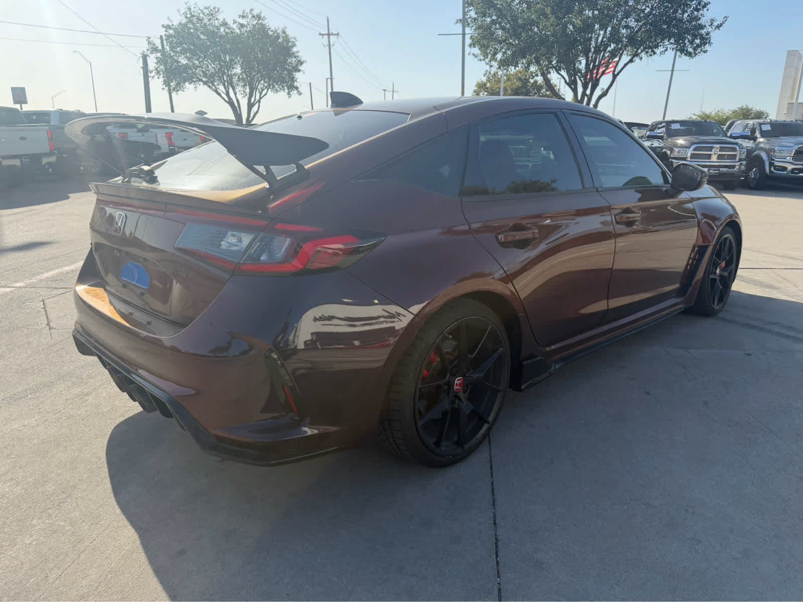 Used 2024 Honda Civic Type R image 3