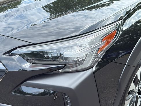 Certified 2024 Subaru Outback Limited AWD/4WD image 9