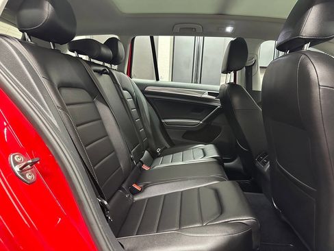 Used 2017 Volkswagen Golf Alltrack SEL image 22