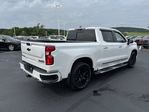 Used 2022 Chevrolet Silverado 1500 High Country AWD/4WD image 7
