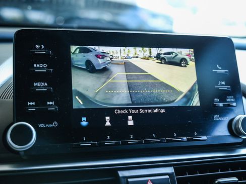 Used 2019 Honda Accord LX image 4