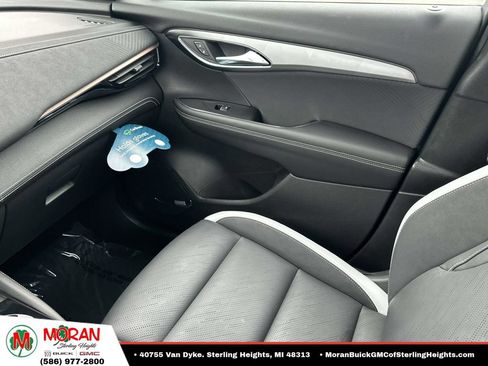 Certified 2024 Buick Envision Sport Touring AWD/4WD image 35
