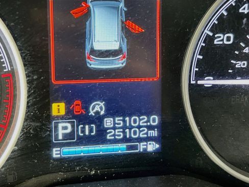 Used 2023 Subaru Forester Premium AWD/4WD image 12