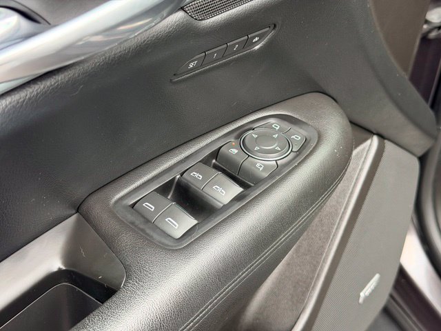 Used 2017 Cadillac XT5 Luxury w/ Driver Awareness Package AWD/4WD image 19