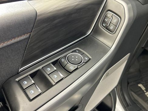 Used 2025 Ford F150 Lariat w/ Equipment Group 502A High AWD/4WD image 12