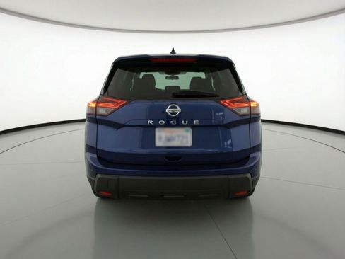 Used 2025 Nissan Rogue SV FWD image 7