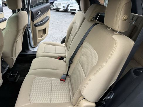 Used 2017 Ford Explorer 4WD image 26